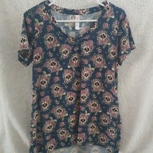 Xs Christy tee sugar skulls
